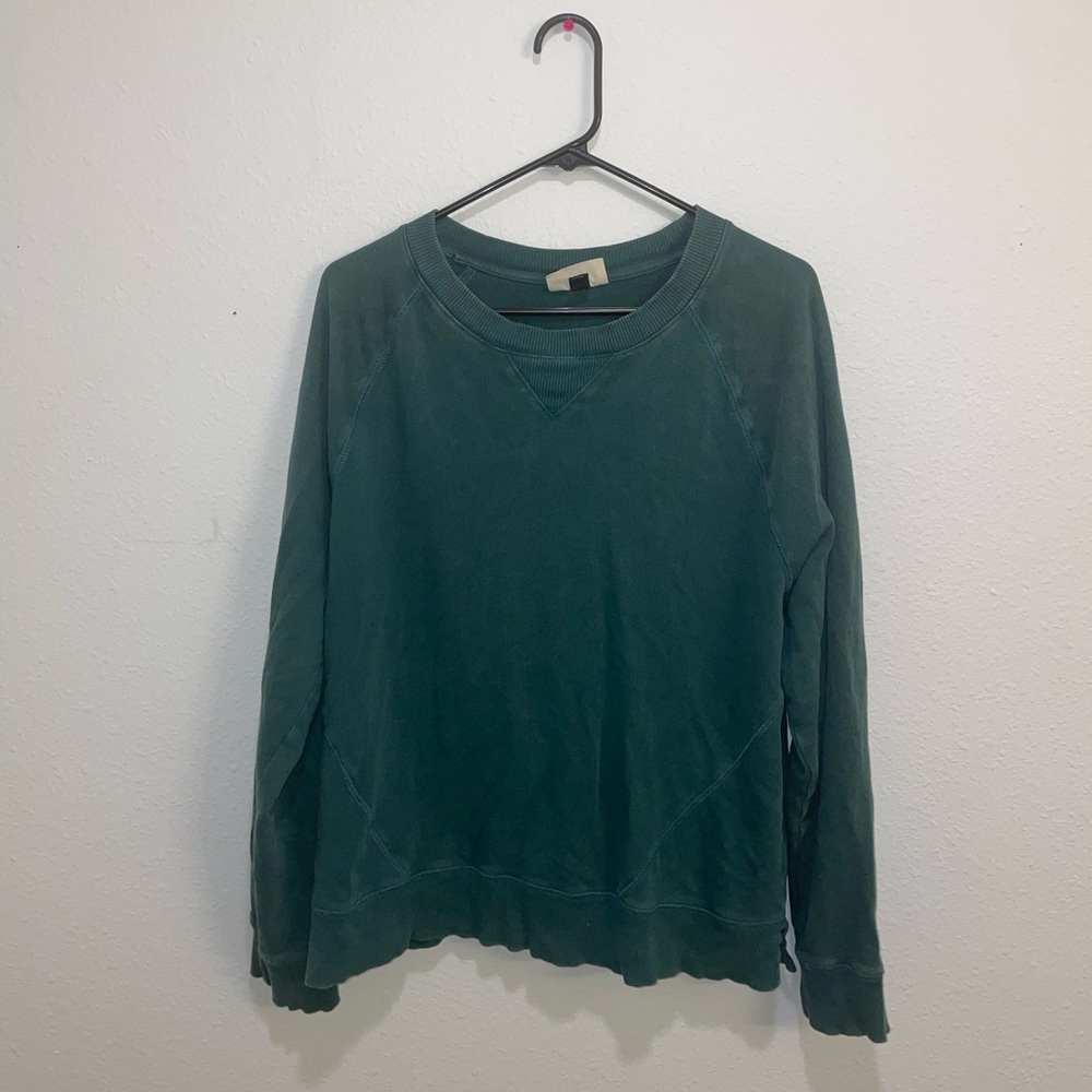 Universal Thread Lightweight Crewneck